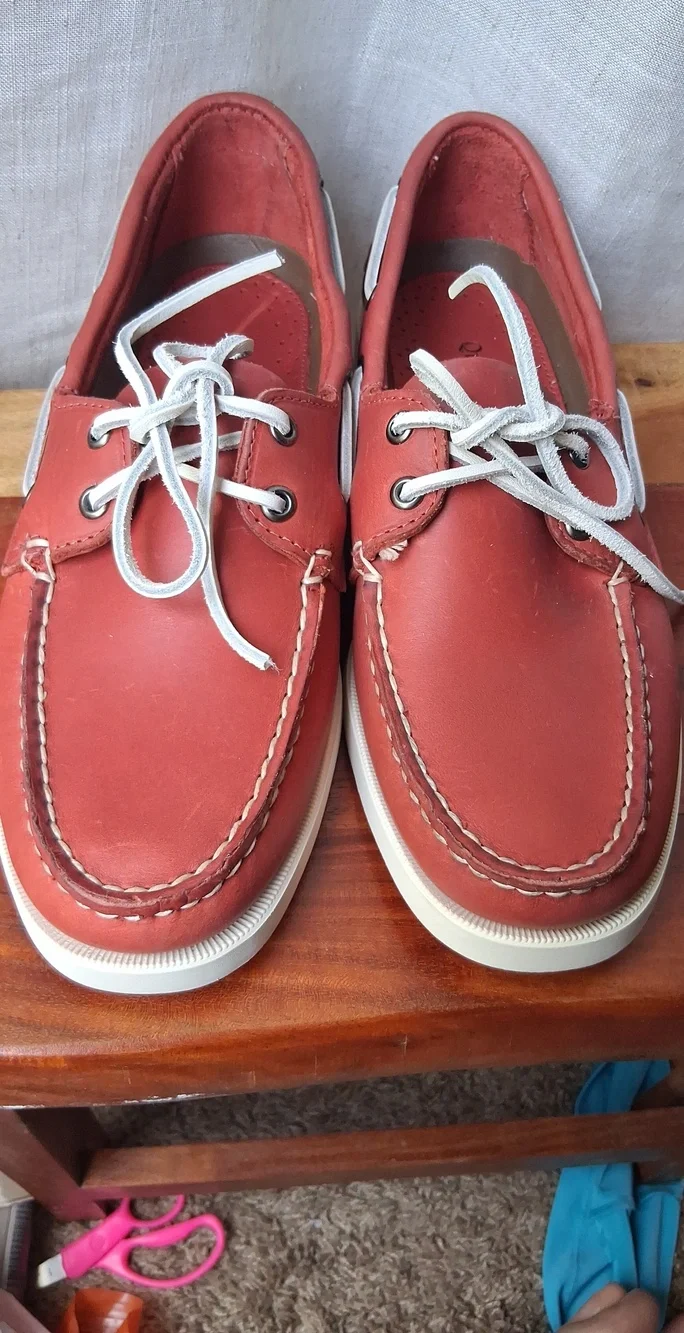 Quince Water Resistant Leather Boat Shoe Amaro Red 9.5